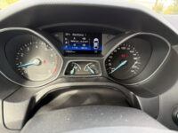 57067501-ford-focus-wagon-1-5-titanium-navi-trekhaak-lichtmetaal-zeer-mooie-auto-2017
