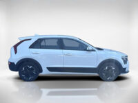 57200406-kia-niro-ev-light-64-8-kwh-13-000km-2026