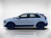 57200406-kia-niro-ev-light-64-8-kwh-13-000km-2026