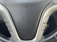 57324136-hyundai-ix20-1-4i-go-navigatie-achteruitrijcamera-2015