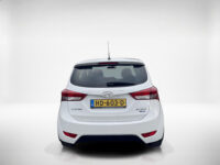 57324136-hyundai-ix20-1-4i-go-navigatie-achteruitrijcamera-2015