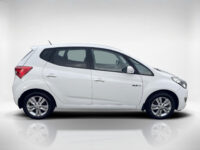 57324136-hyundai-ix20-1-4i-go-navigatie-achteruitrijcamera-2015