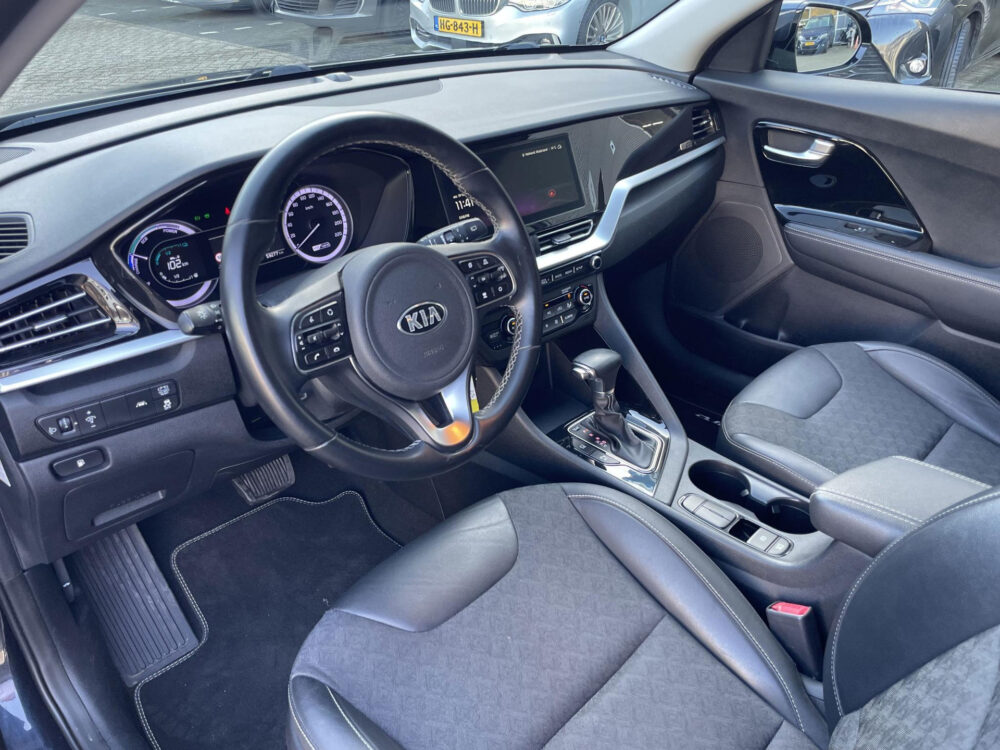 57418381-kia-niro-1-6-gdi-hybrid-dynamicline-afneembare-trekhaak-cruise-control-navigatie-2020