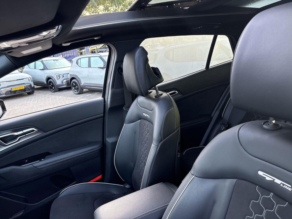 57436506-kia-sportage-1-6-t-gdi-plug-in-hybrid-awd-gt-line-dealeronderhouden-carplay-adpt-cruise-2024
