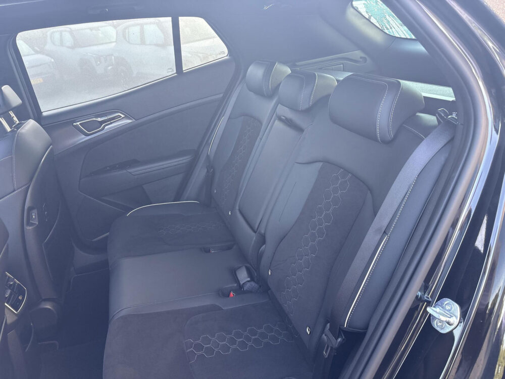 57436506-kia-sportage-1-6-t-gdi-plug-in-hybrid-awd-gt-line-dealeronderhouden-carplay-adpt-cruise-2024