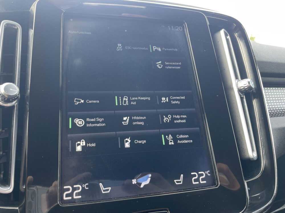 57533260-volvo-xc40-1-5-t5-recharge-r-design-stoelverwarming-achteruitrijcamera-applecarplay-2020