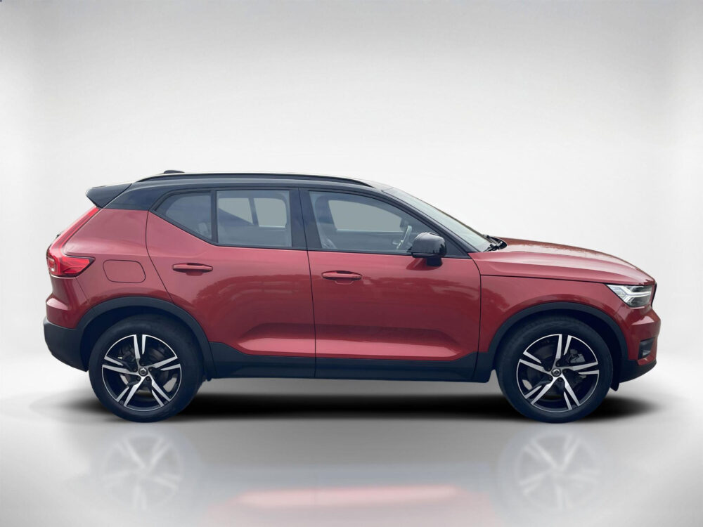 57533260-volvo-xc40-1-5-t5-recharge-r-design-stoelverwarming-achteruitrijcamera-applecarplay-2020