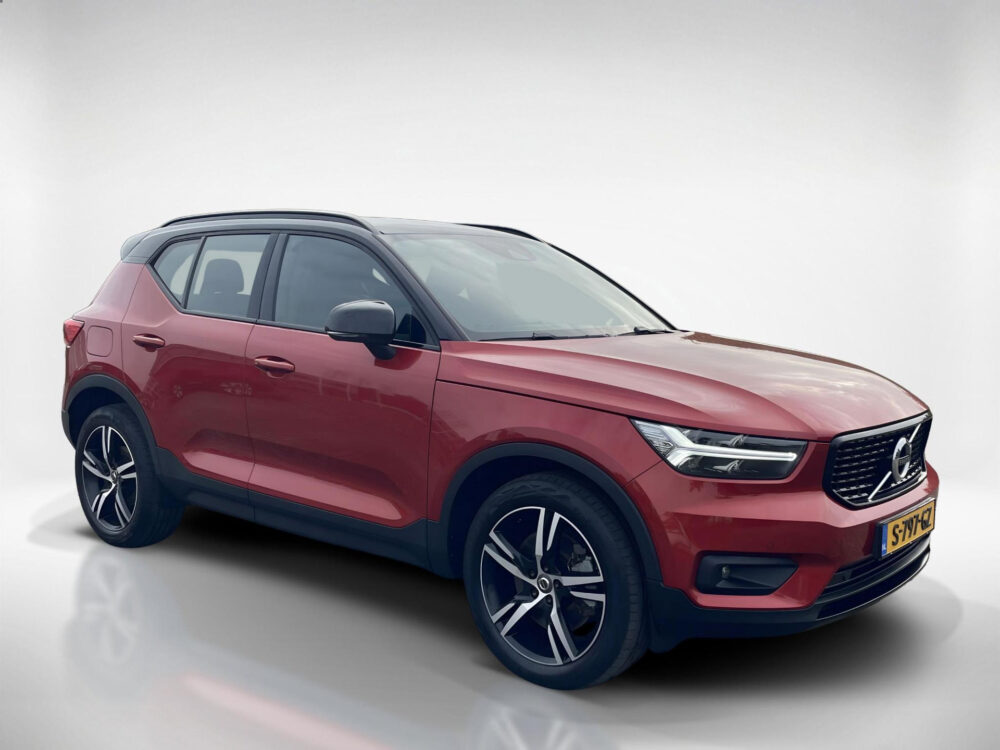 57533260-volvo-xc40-1-5-t5-recharge-r-design-stoelverwarming-achteruitrijcamera-applecarplay-2020