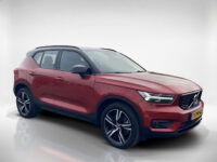 57533260-volvo-xc40-1-5-t5-recharge-r-design-stoelverwarming-achteruitrijcamera-applecarplay-2020