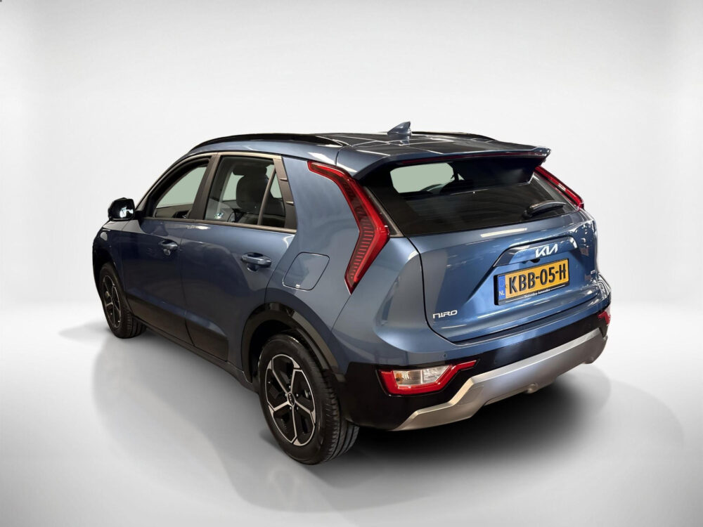 57554296-kia-niro-1-6-gdi-hybrid-dynamicline-half-leder-adaptieve-cruise-2026