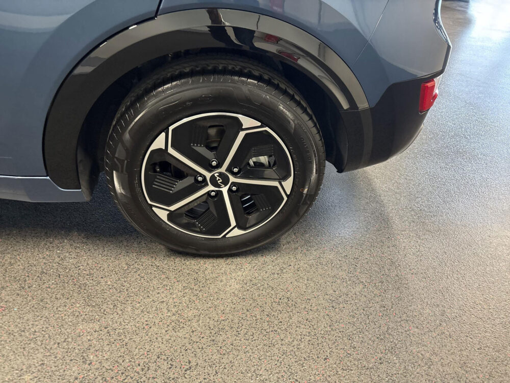 57554296-kia-niro-1-6-gdi-hybrid-dynamicline-half-leder-adaptieve-cruise-2026