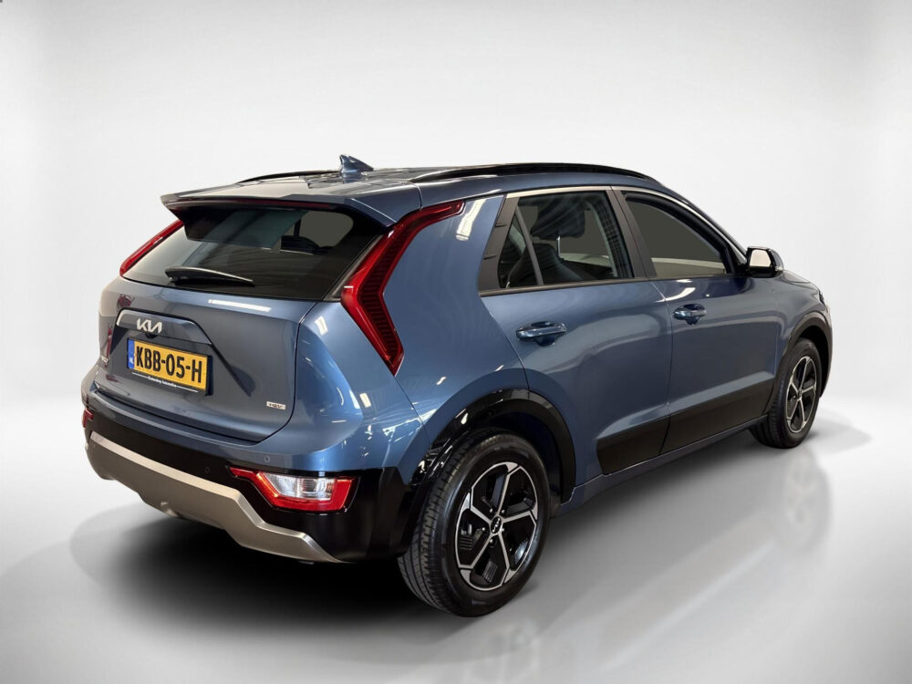 57554296-kia-niro-1-6-gdi-hybrid-dynamicline-half-leder-adaptieve-cruise-2026