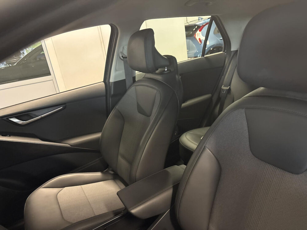 57716527-kia-niro-1-6-gdi-hybrid-dynamicline-half-leder-pdv-voor-en-achter-camera-navi-2026