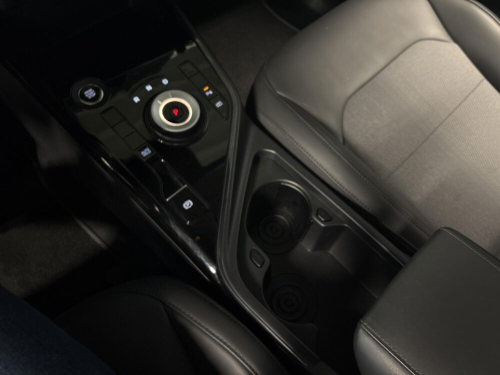 57716527-kia-niro-1-6-gdi-hybrid-dynamicline-half-leder-pdv-voor-en-achter-camera-navi-2026