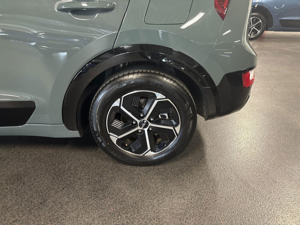 57716527-kia-niro-1-6-gdi-hybrid-dynamicline-half-leder-pdv-voor-en-achter-camera-navi-2026